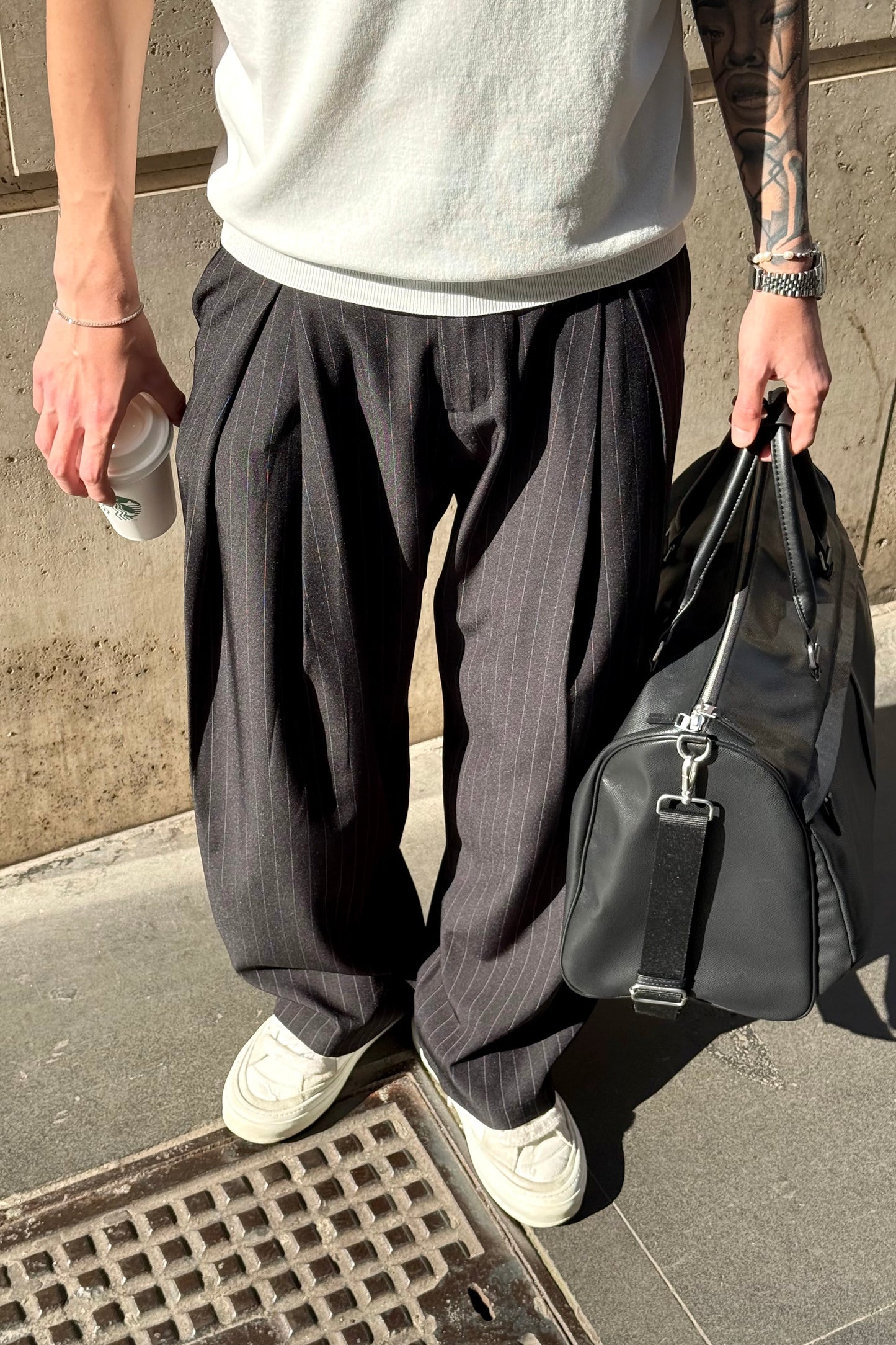 Pantalón elegante a rayas - Negro